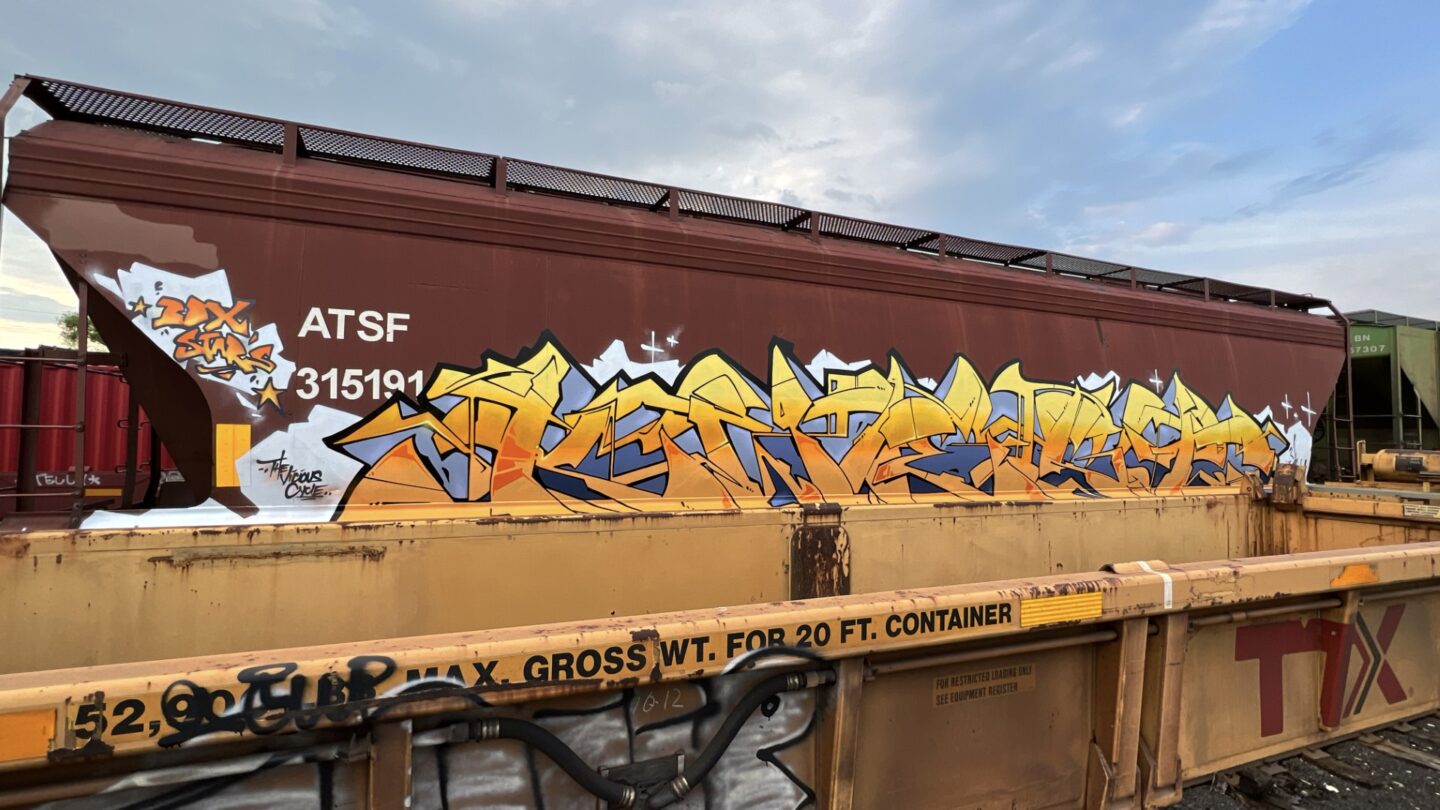 Toronto 2023 Freight Bench - Bombing Science